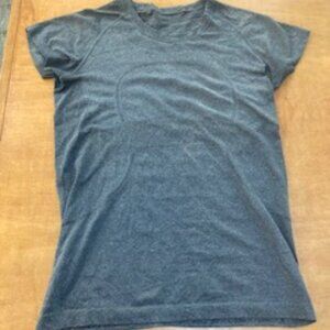 Lululemon Swiftly Tech